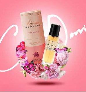 Парфюмерная вода Berries Weekend Pink Edition от Clive Dorris (30 мл) Парфюмерная вода Berries Weekend Pink Edition от Clive Dorris (30 мл)